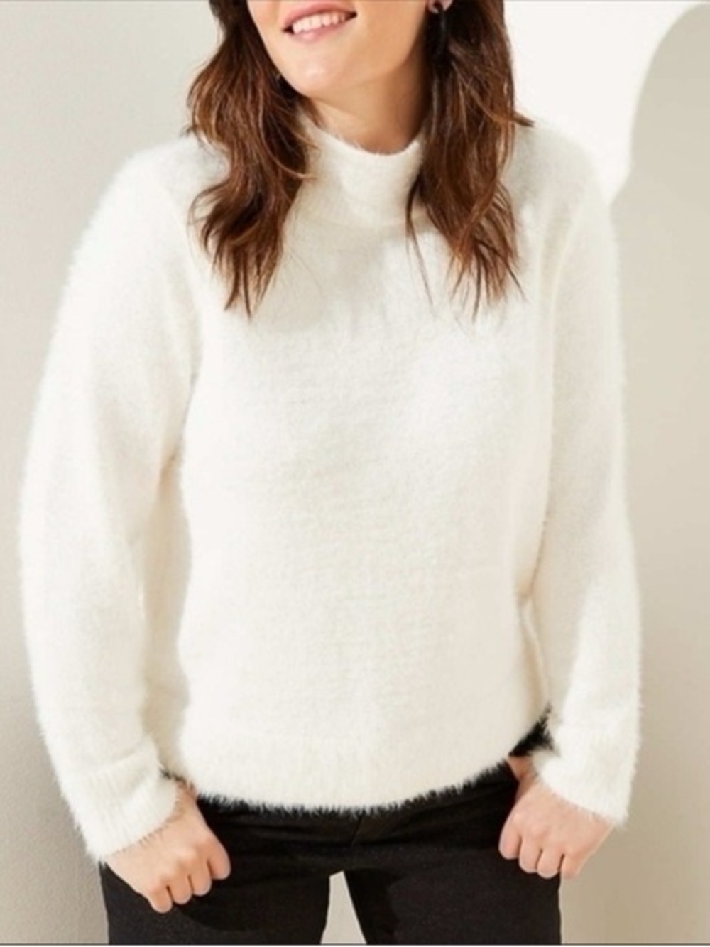 LOFT Size Large White Faux Fur Turtleneck Pullover Cropped Sweater